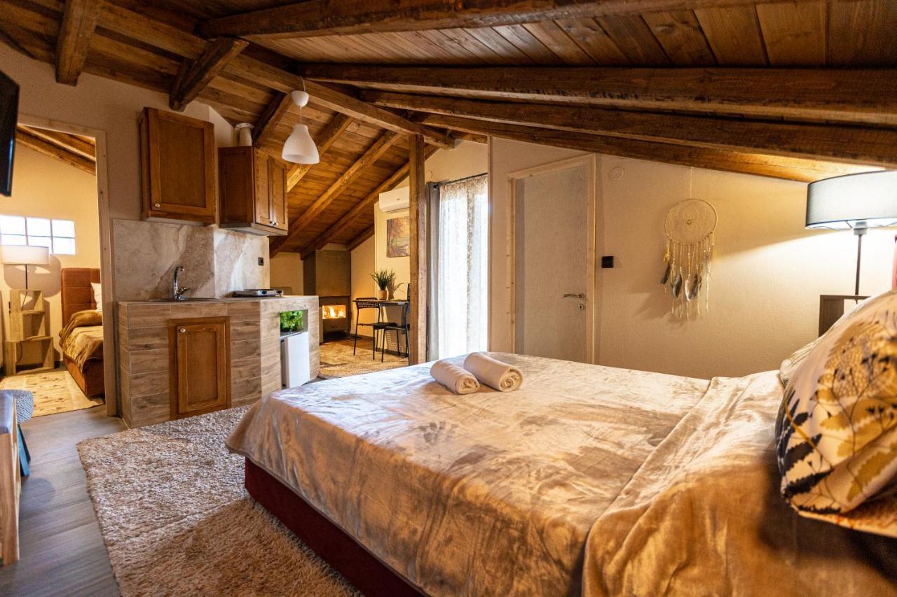 La Moara Boutique Hotel Kraniá Buitenkant foto